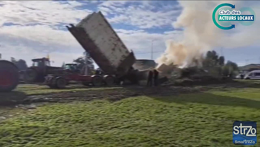 Acteurs Locaux Occitanie - Les agriculteurs stoppés à la sortie de Portet sur Garonne 31
